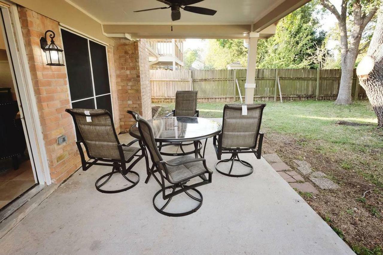 Richmond, Sugarland, Rosenburg, Katy West Houston - Lansdowne Villa Exterior photo